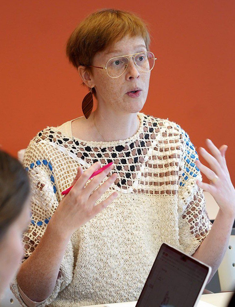 Katie Farris teaching a class.